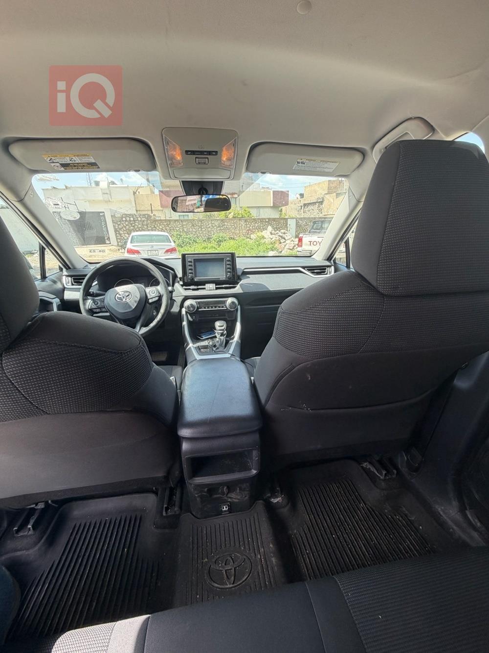 تويوتا راف 4